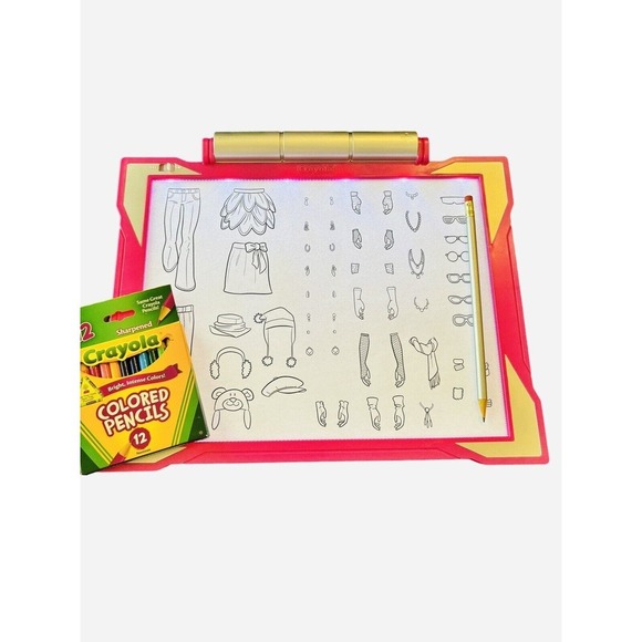 Crayola Light Up Tracing Pad Pink, Drawing Pads for Kids Art Creative Education - Picture 5 of 10